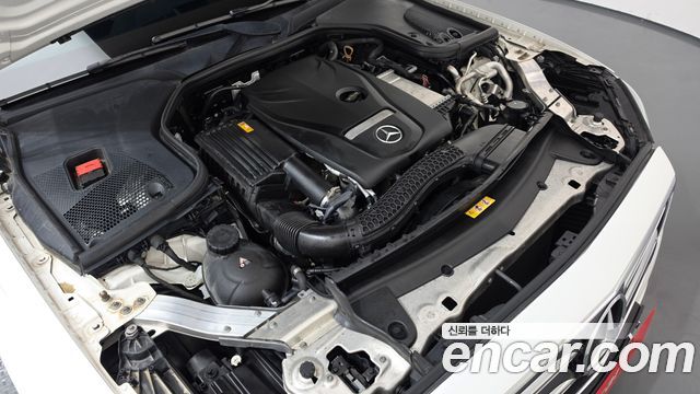 Mercedes-Benz E-Class 2020 — photo 6