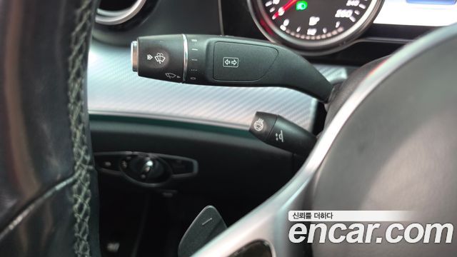 Mercedes-Benz E-Class 2020 — photo 29