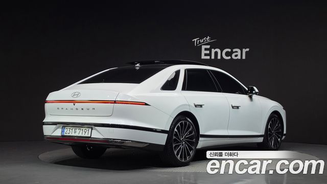 Hyundai Grandeur 2025 — photo 2