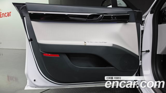 Hyundai Grandeur 2025 — photo 14