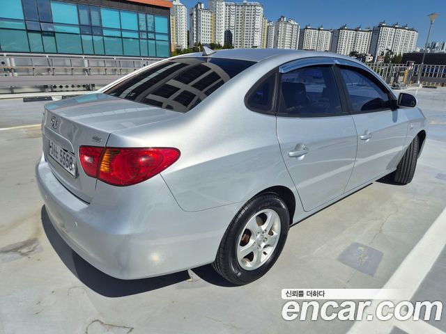 Hyundai AVANTE 2009 — photo 6