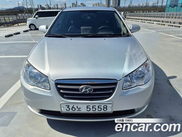Hyundai AVANTE 2009 — photo 17