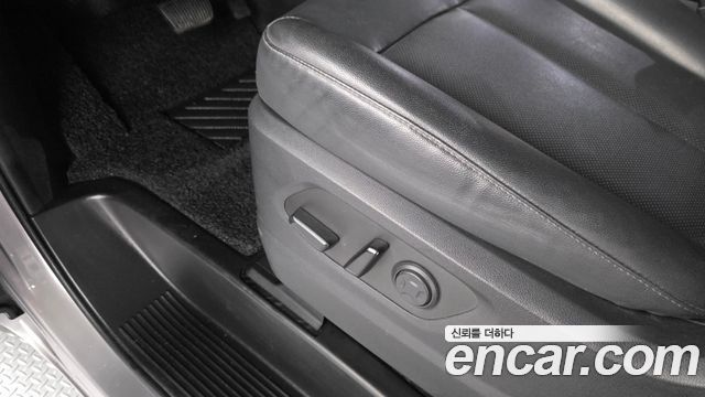 Hyundai Staria 2024 — photo 30