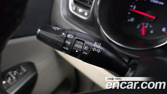 Kia Canival 2019 — photo 23