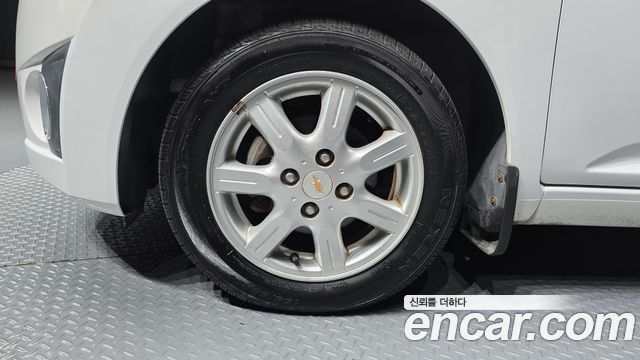 Chevrolet Korea Spark 2012 — photo 5