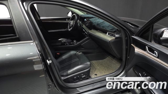 Kia K5 2020 — photo 17