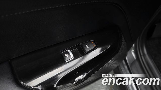 Kia K5 2020 — photo 25