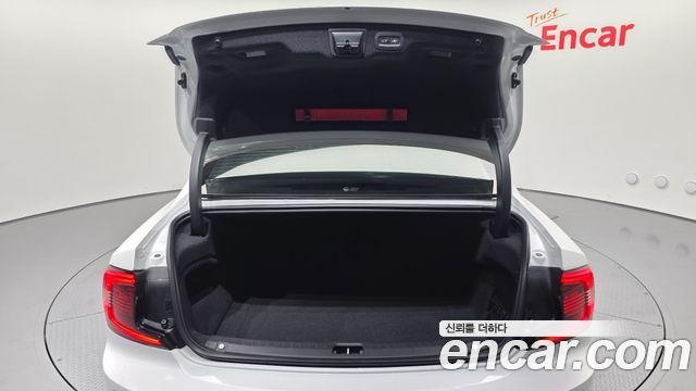 Volvo S90 2021 — photo 16