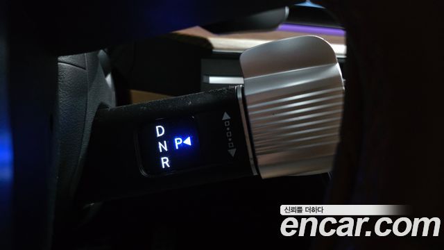 Hyundai Santafe 2024 — photo 12