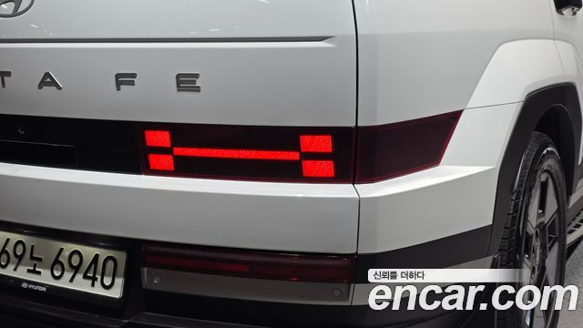 Hyundai Santafe 2024 — photo 9