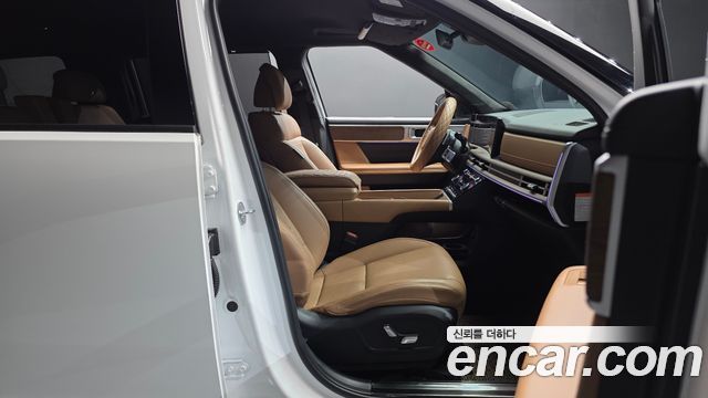 Hyundai Santafe 2024 — photo 16