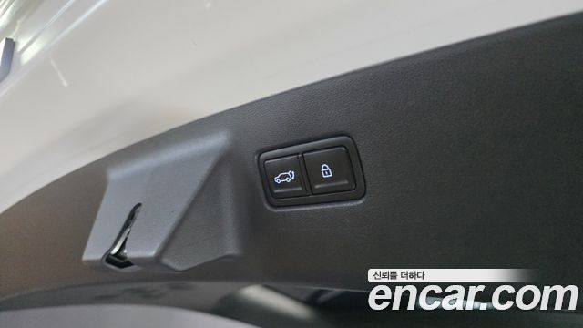 Hyundai Santafe 2024 — photo 30