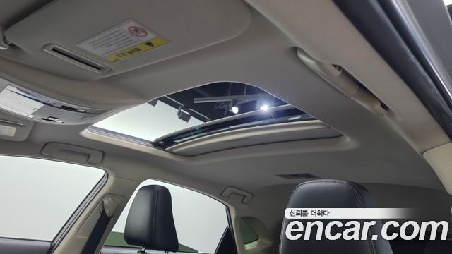 Lexus NX 2017 — photo 15