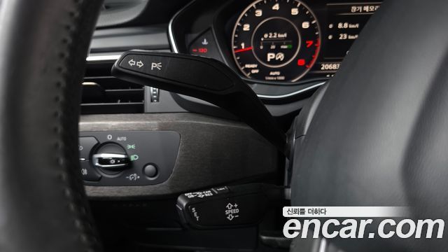 Audi A4 2016 — photo 18