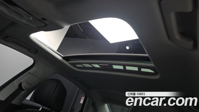 Audi A4 2016 — photo 19