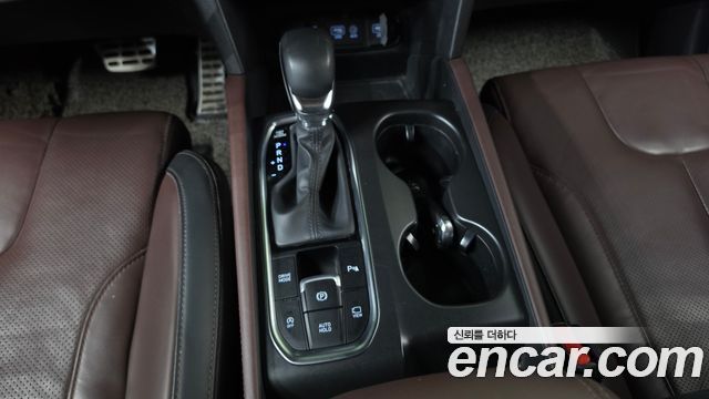 Hyundai Santafe 2019 — photo 9