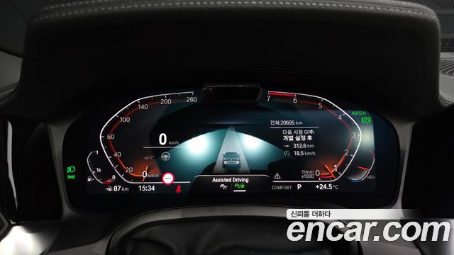 BMW 4-Series 2022 — photo 11