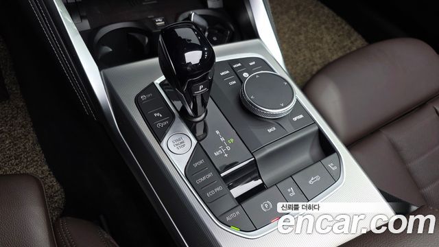 BMW 4-Series 2022 — photo 12