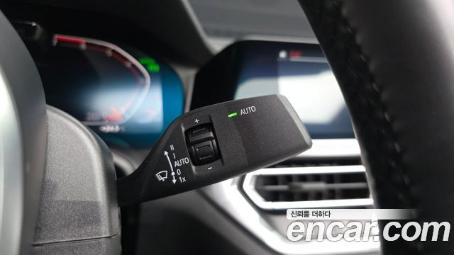 BMW 4-Series 2022 — photo 23