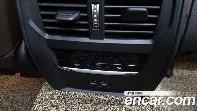 BMW 4-Series 2022 — photo 24