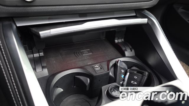 BMW 4-Series 2022 — photo 16