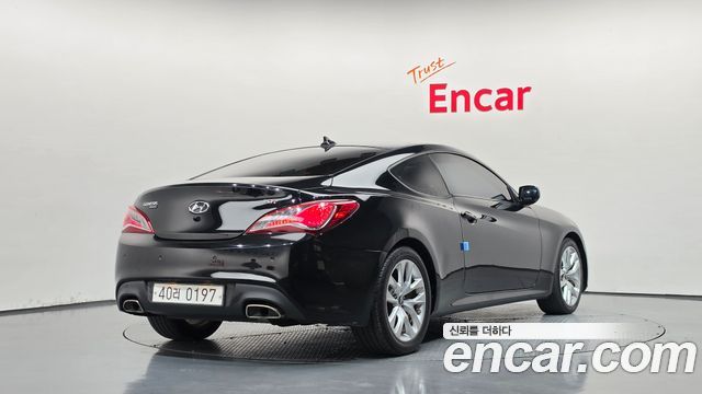 Hyundai Genesis 2014 — photo 2