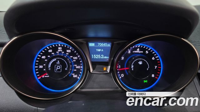 Hyundai Genesis 2014 — photo 11