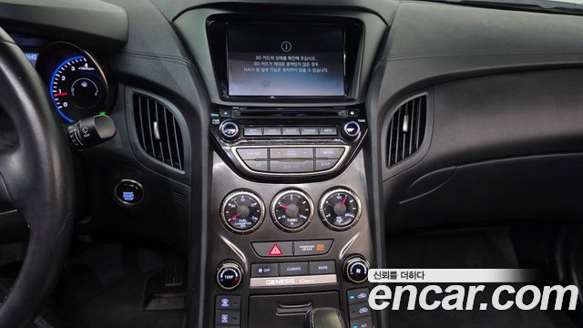 Hyundai Genesis 2014 — photo 19
