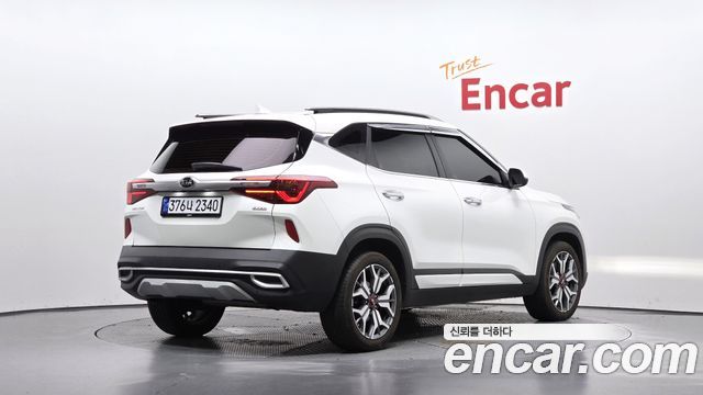 Kia Seltos 2020 — photo 2