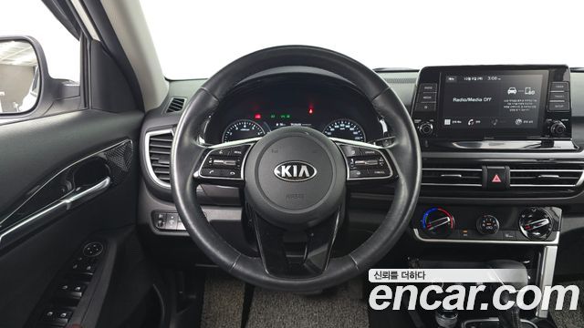 Kia Seltos 2020 — photo 13
