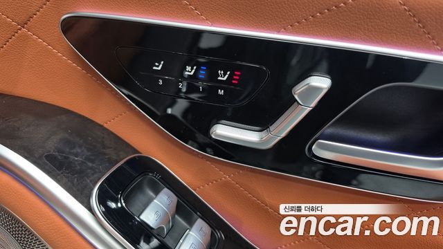Mercedes-Benz S-Class 2023 — photo 35