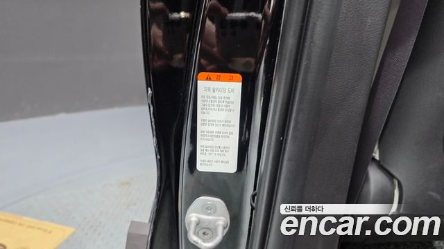 Kia Canival 2022 — photo 20