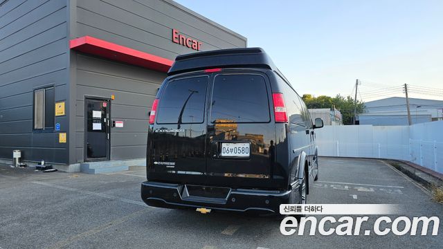 Chevrolet Express Van 2016 — photo 4