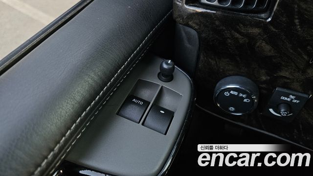 Chevrolet Express Van 2016 — photo 13