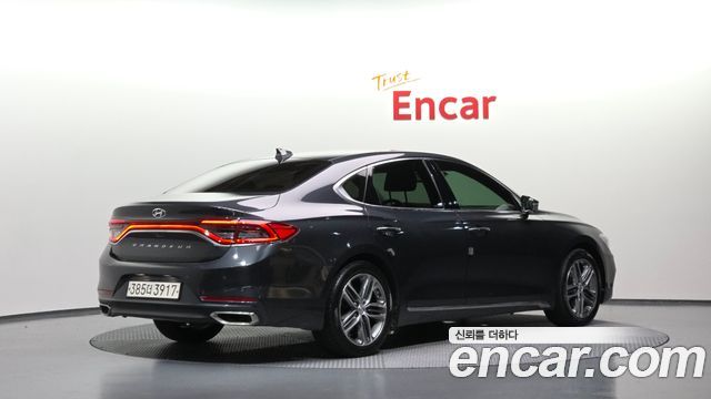 Hyundai Grandeur 2018 — photo 2