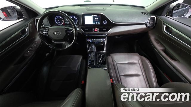Hyundai Grandeur 2018 — photo 10