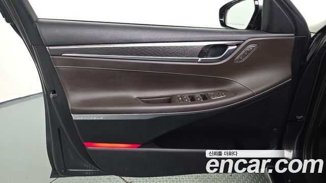 Hyundai Grandeur 2018 — photo 14