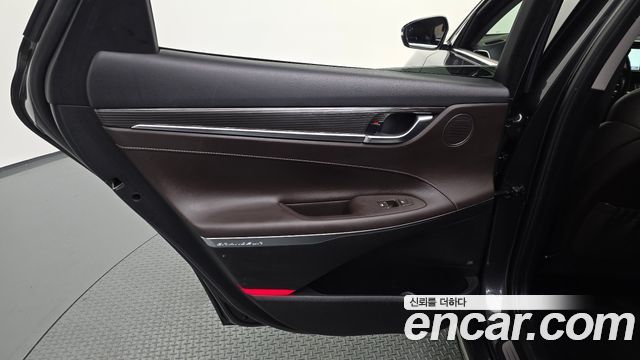 Hyundai Grandeur 2018 — photo 15