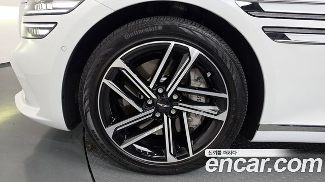 Genesis G80 2025 — photo 5