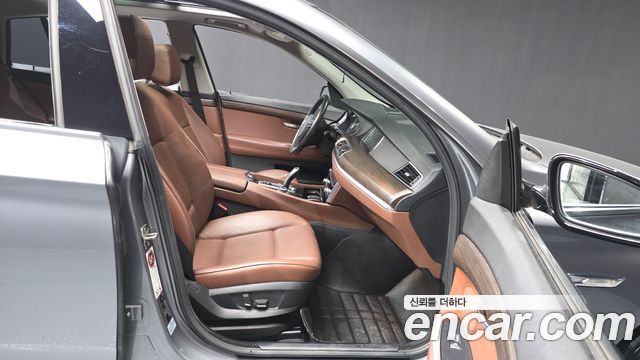 BMW Gran Turismo 2013 — photo 11