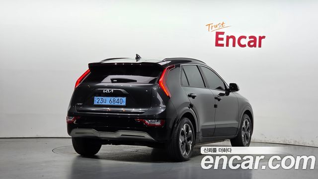 Kia Niro 2024 — photo 2