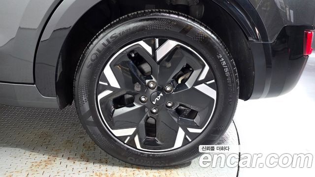 Kia Niro 2024 — photo 7