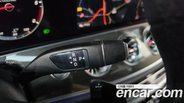 Mercedes-Benz CLS-Class 2019 — photo 9