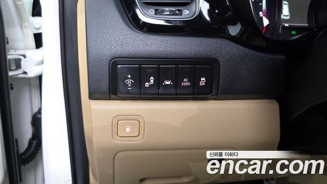 Kia Canival 2019 — photo 22