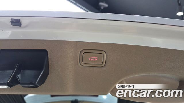 Kia Canival 2019 — photo 31