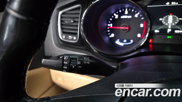 Kia Canival 2019 — photo 33