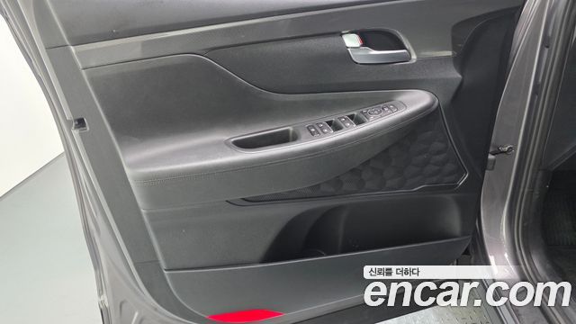 Hyundai Santafe 2022 — photo 14