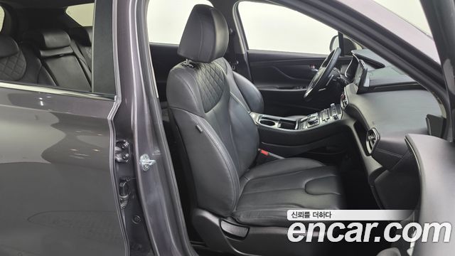 Hyundai Santafe 2022 — photo 16