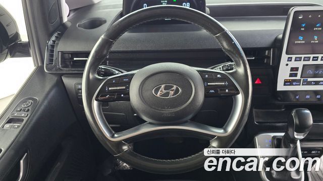 Hyundai Staria 2022 — photo 19