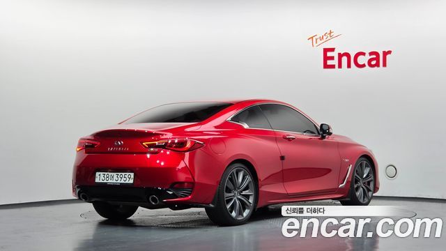 Infiniti Q60 2018 — photo 2
